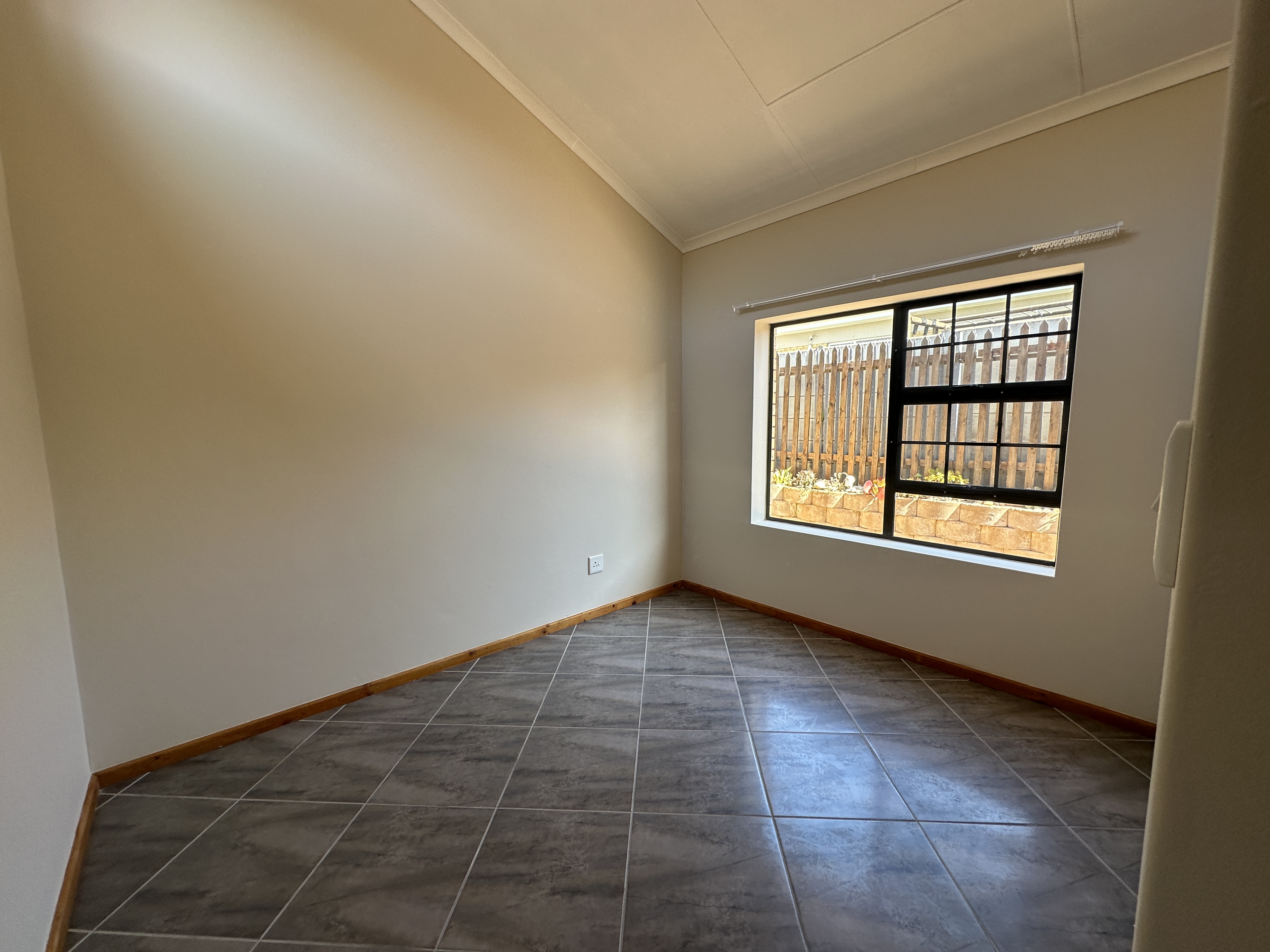 3 Bedroom Property for Sale in Seemeeu Park Western Cape